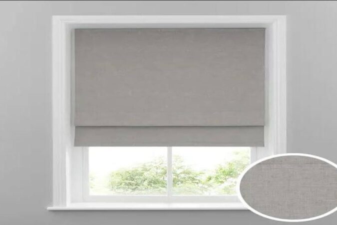 What are the benefits of using Roman blinds in interior design